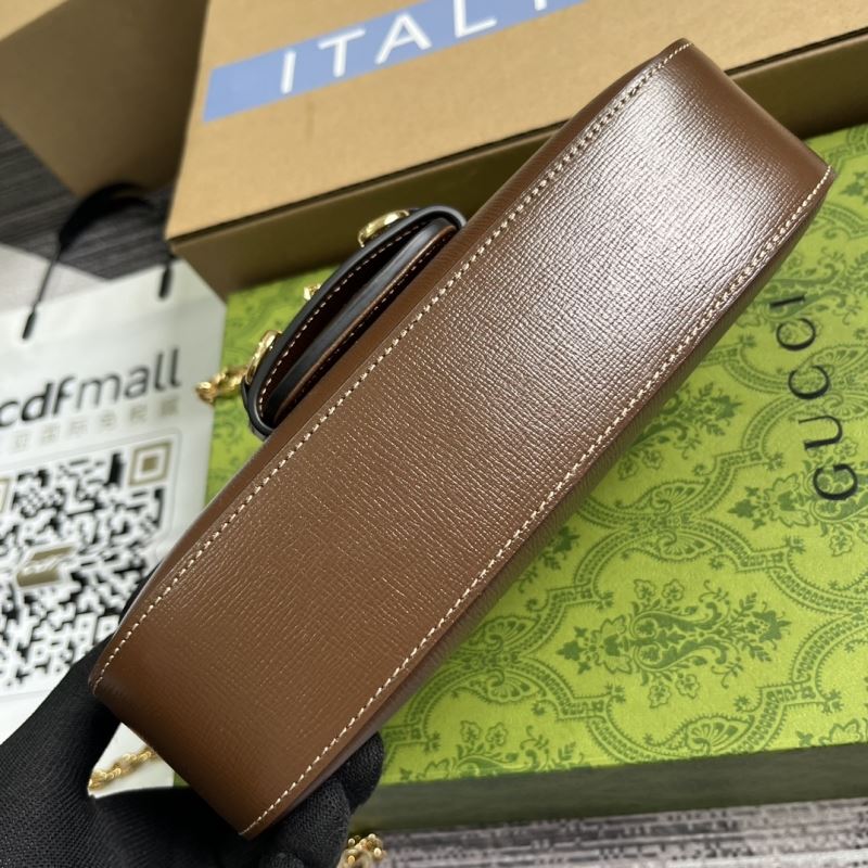 Gvc*1 horsebit bags